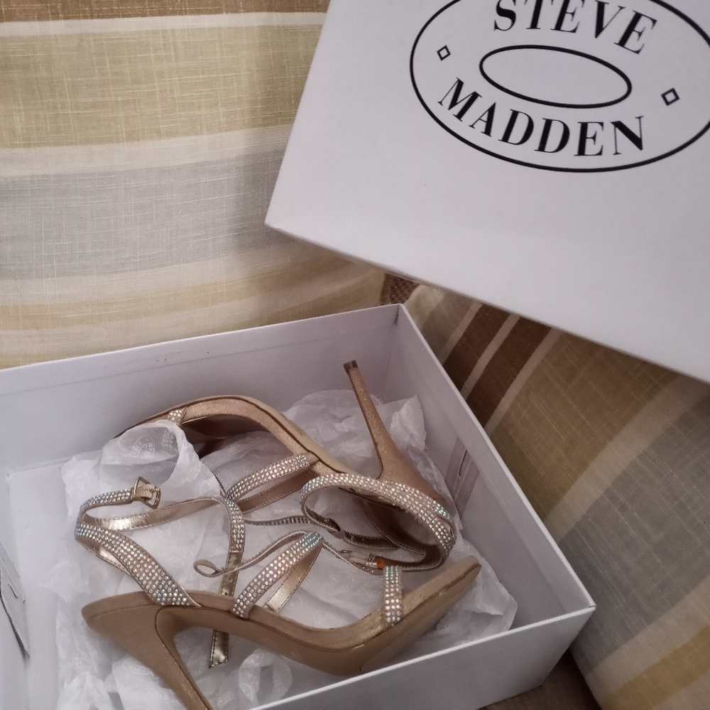 Steve Madden heels